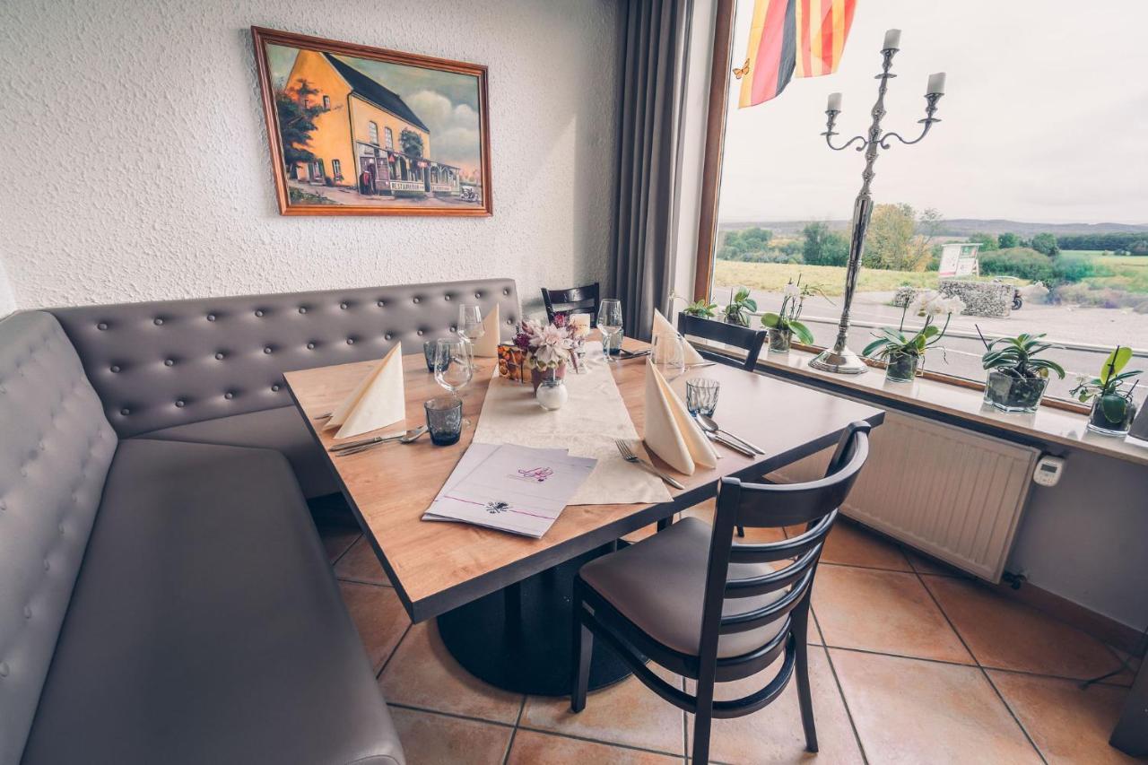 Hotel Kalenborner Hoehe Kültér fotó